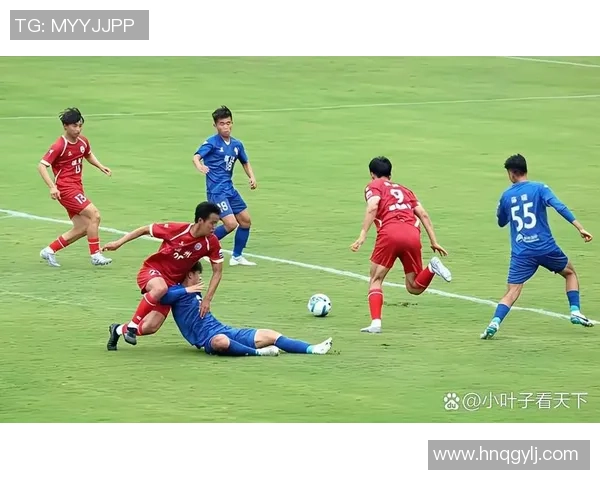 足球明星惊艳倒挂射门瞬间震撼全场精彩进球回顾 足球明星惊艳倒挂射门瞬间震撼全场精彩进球回顾